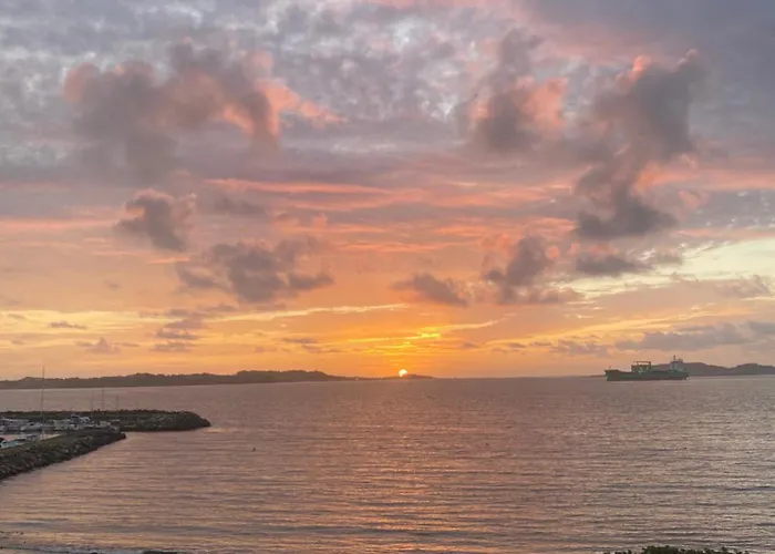 View Front 스타방에르